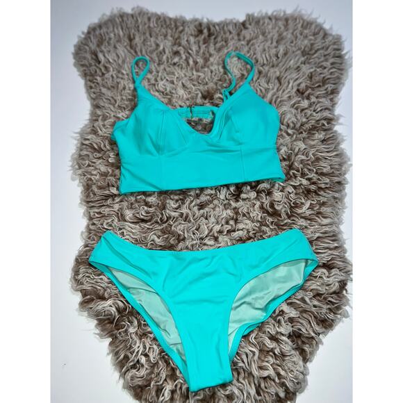 Victoria Secret women’s aqua bikini set - Picture 1 of 11